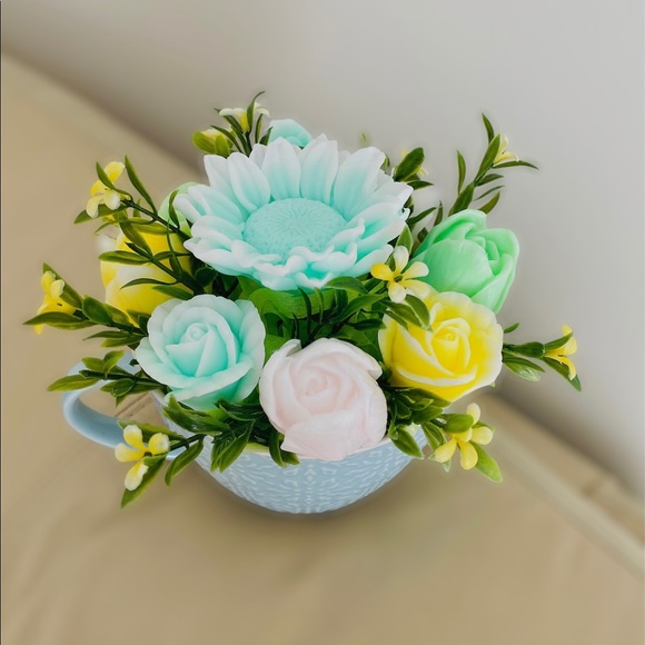 Soap Flowers - Picture 2 of 7